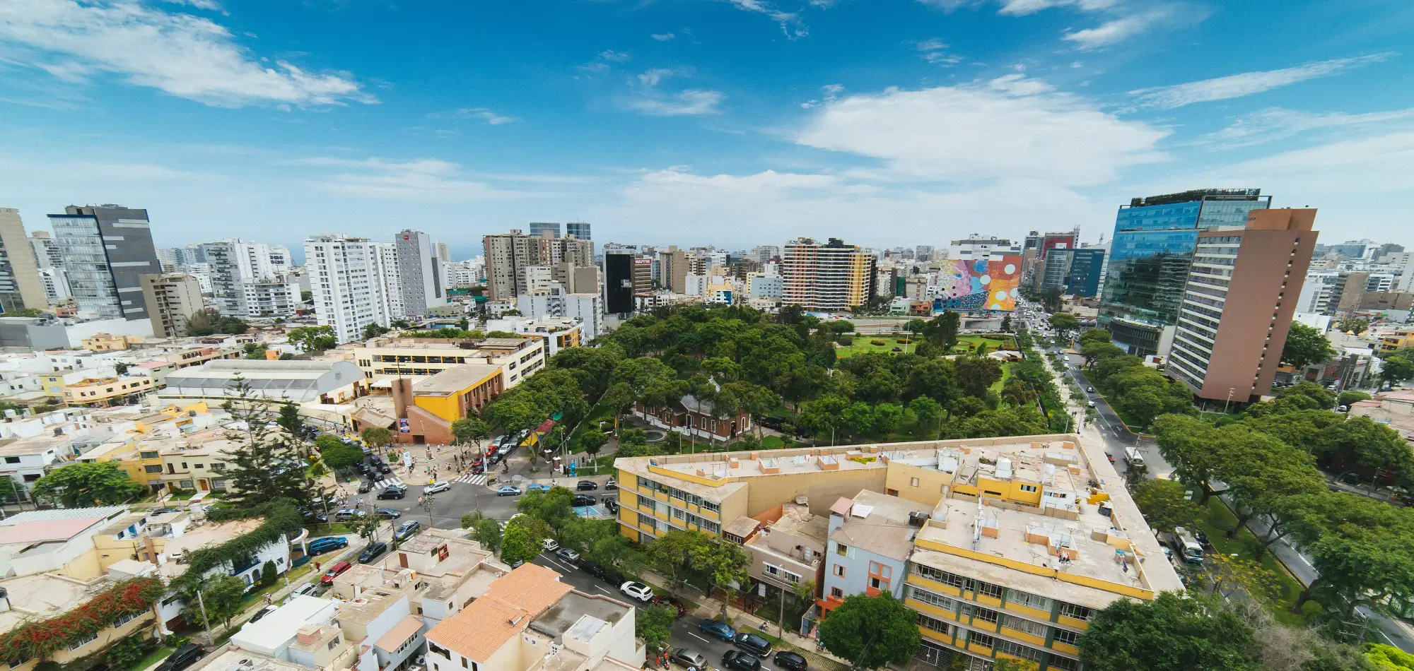 Vista aérea de Miraflores, en Lima