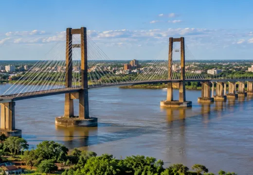 Puente General Belgrano sobre el río Paraná, Chaco